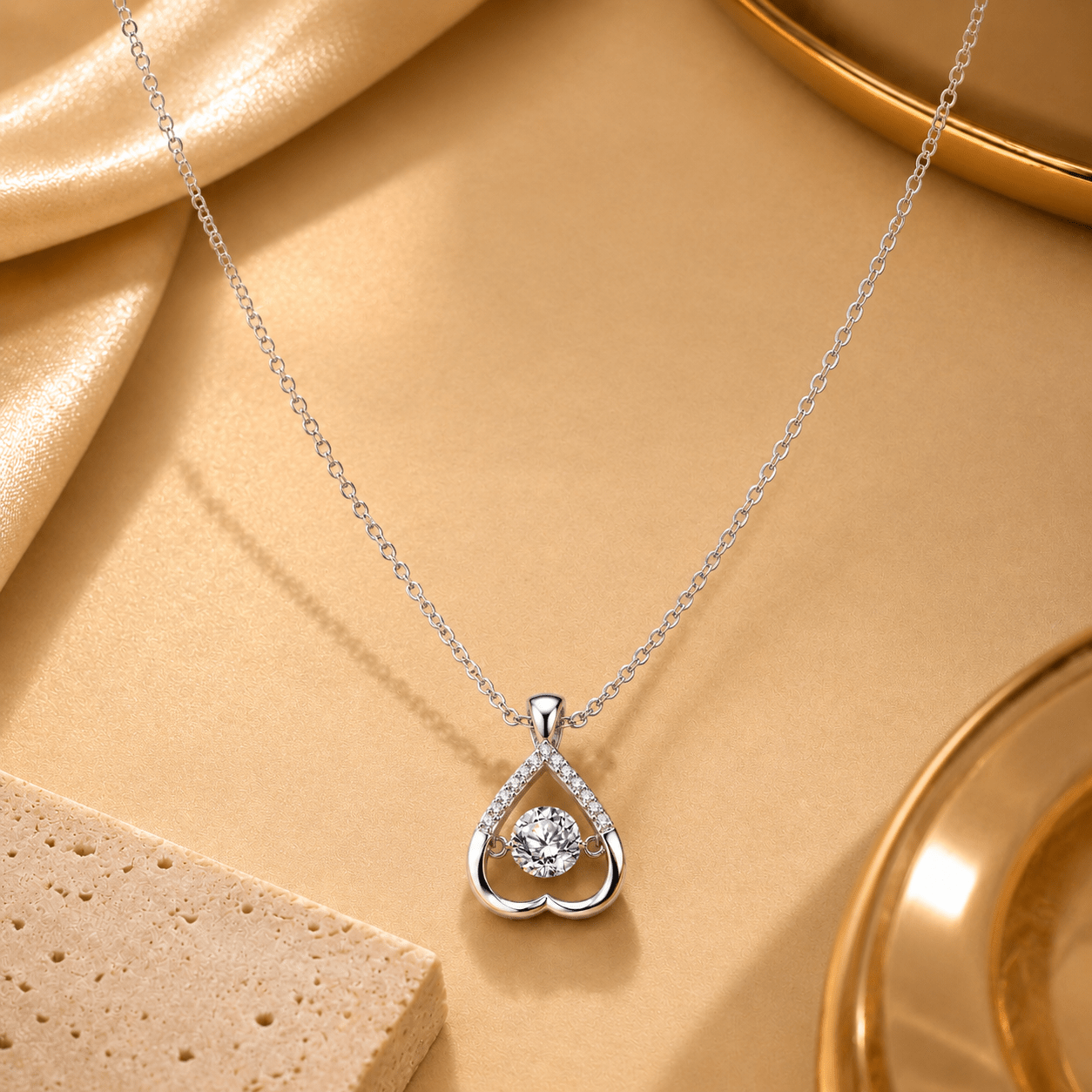 Collier INÈS Cœur en Argent 925 & Moissanite | SOLEYNA - SOLEYNA