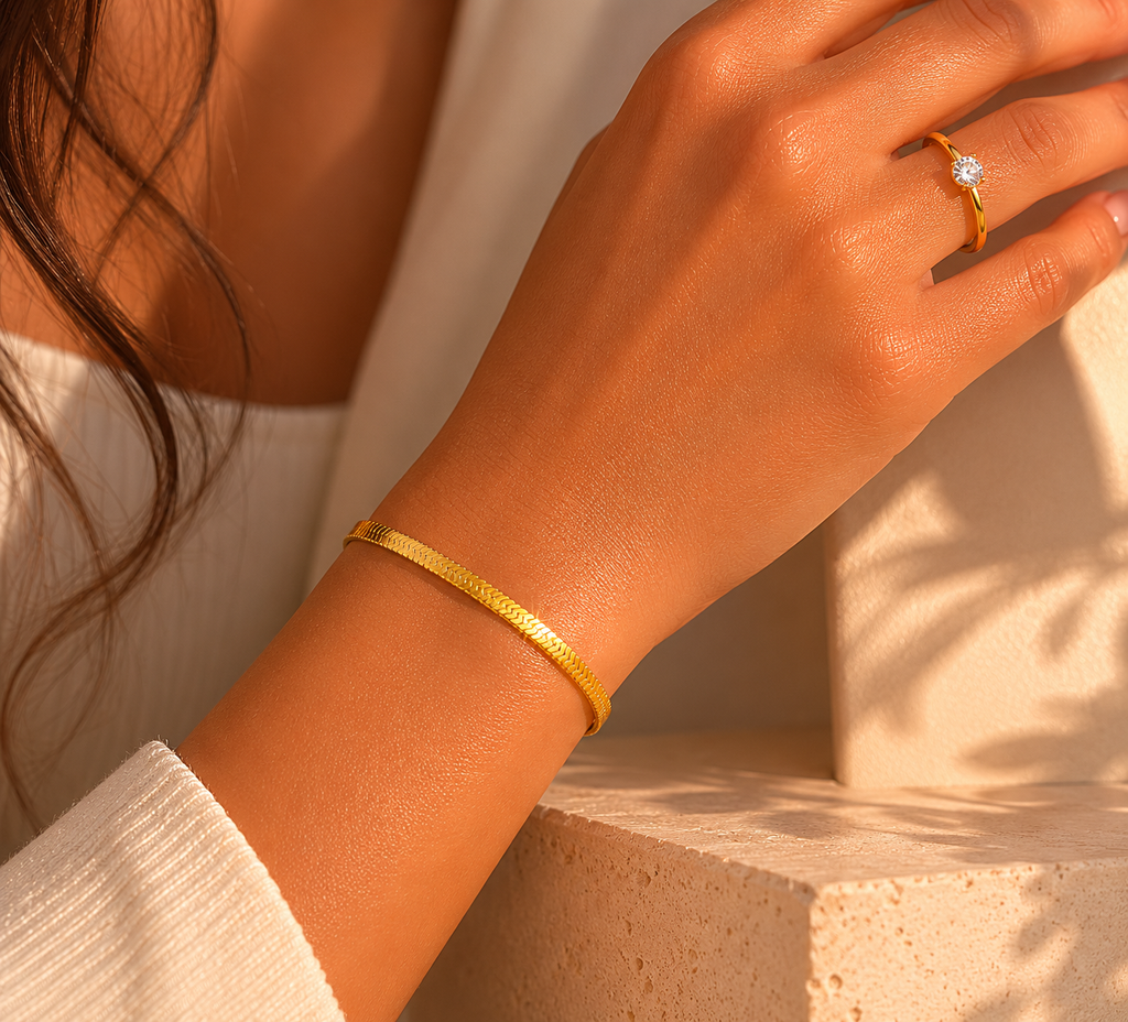 Bracelet Riviera — SOLEYNA | Bracelet Femme Doré Minimaliste