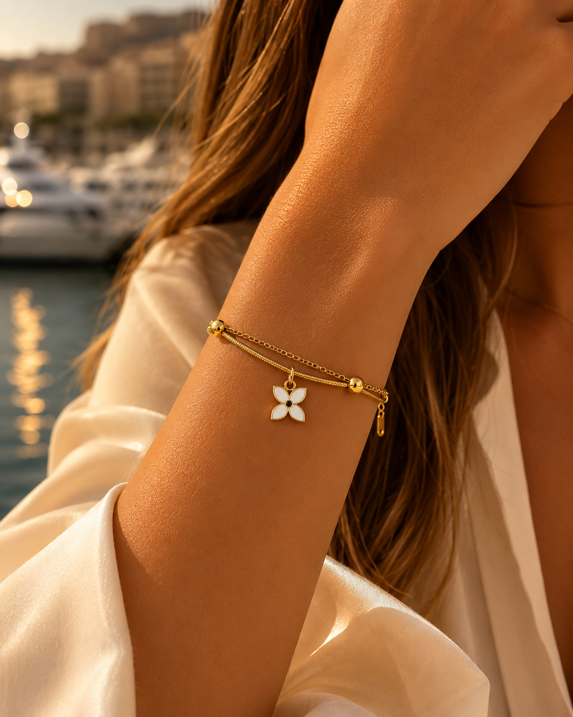 Bracelet Fleur Dorée – Acier Inoxydable 316L