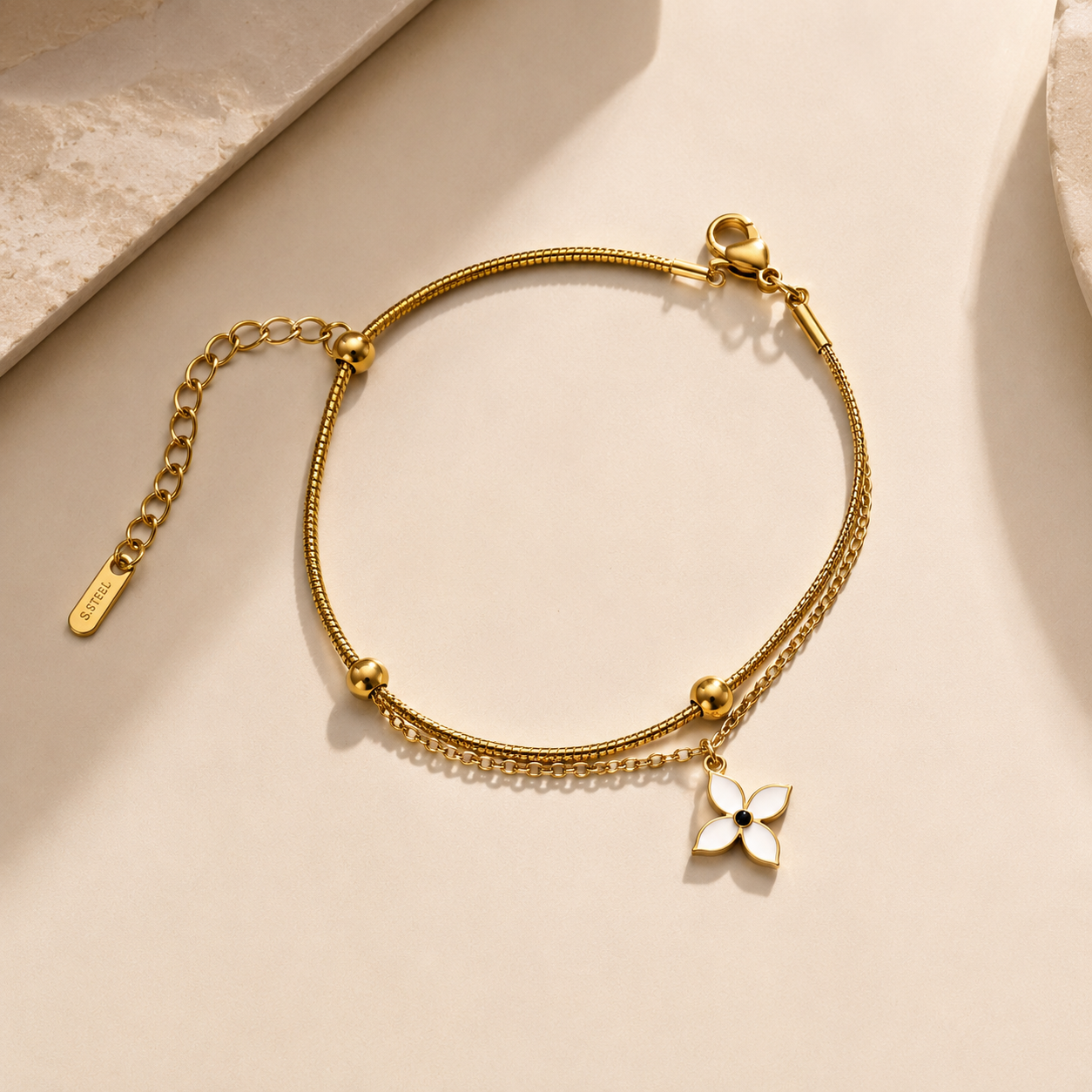 Bracelet Fleur Dorée – Acier Inoxydable 316L