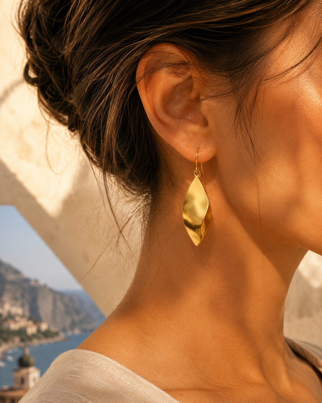 Boucles d’Oreilles Dorées LYA — SOLEYNA