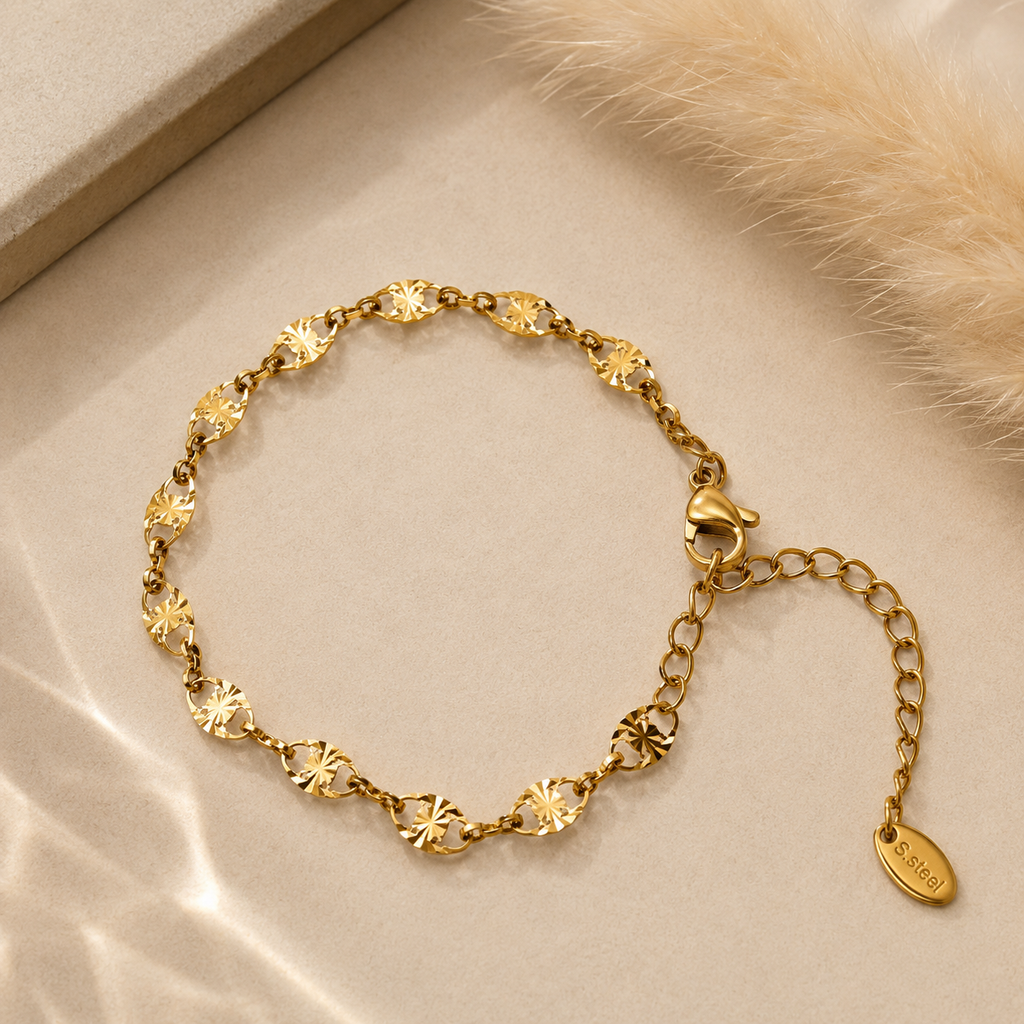 Bracelet Soléa Doré Ajustable Femme — SOLEYNA